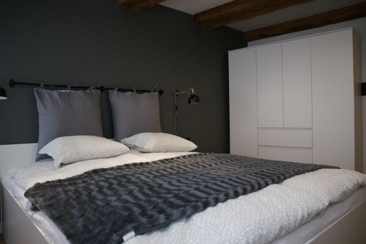 Apartament Na Starowce Торунь Экстерьер фото